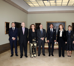Su Majestad la Reina Doña Sofía junto a los premiados, autoridades y personalidades asistentes al acto