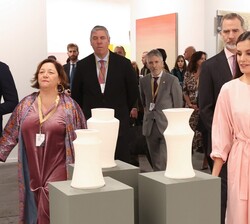 Don Felipe y Doña Letizia en ARCOmadrid