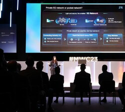 El Rey en la presentación de las novedades