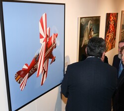 Recorrido de la Reina Doña Sofía por la exposición
