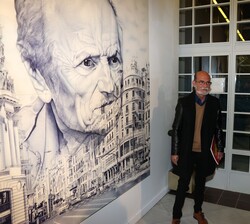 Doña Sofía en la visita a la exposición con motivo de la 58ª edición del “Premio Reina Sofía de Pintura y Escultura”