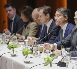 Patronato de la Escuela Superior de Música Reina Sofía durante su reunión