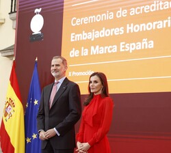 Los Reyes en la entrega de las Acreditaciones a los nuevos embajadores