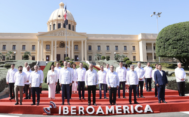 Su Majestad el Rey junto a los Jefes de Estado y de Gobierno en el Palacio Nacional