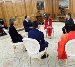Doña Letizia durante el encuentro que mantuvo con una representación de CODE.org, con motivo del informe "Observatorio de la Informática en Españ