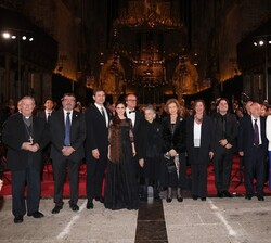 Su Majestad la Reina Doña Sofía junto a las autoridades, la soprano María Sardaryan y el barítono Hanno Brachmann