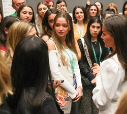 Doña Letizia durante el encuentro