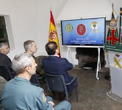Don Felipe durante la presentación del Servicio de Protección de la Naturaleza (SEPRONA), a cargo de la directora general de la Guardia Civil, Mercede