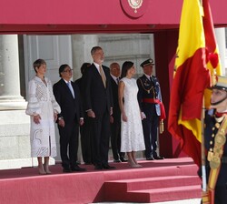 Desfile del Batallón de Honores de la Guardia Real