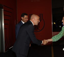 Su Alteza Real la Infanta Doña Sofía recibe el saludo del presidente de la Real Federación Española de Fútbol (RFEF), Luis Rubiales
