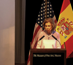 Su Majestad la Reina Doña Sofía durante su intervención en la ceremonia de entrega de los “Premios Sophia a la Excelencia” del Queen Sofía