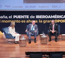 Desarrollo del panel: “El momento es ahora: La gran oportunidad.”
