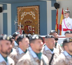 Los Reyes en momento del desfile