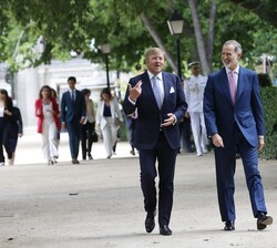 El Rey y el Rey de los Países Bajos se dirigen al Real Jardín Botánico de Madrid 