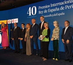 Galardón Medioambiental: La corporación pública RTVE gana el Premio Internacional Rey de España de Periodismo Medioambiental de 2023 por el reportaje 