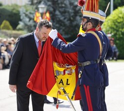 Acto de jura o promesa ante la Bandera de personal civil