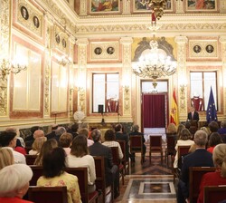 Vista general del salón, durante la intervención de Su Majestad el Rey