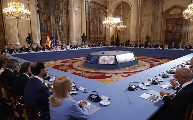 Reunión anual con los miembros de los Patronatos de la Fundación Princesa de Asturias, presidida por Don Felipe y Doña Letizia