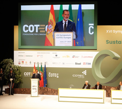 Su Majestad el Rey durante su intervención de la sesión de clausura del encuentro Cotec Europa 2023