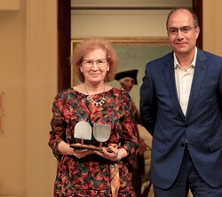 Margarita del Val, investigadora científica del CSIC y del Centro de Biología Molecular Severo Ochoa (CBMSO), recibe el Premio Valor Añadido a la la C