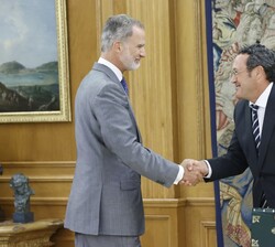 El Rey recibe el saludo del Fiscal General del Estado, Álvaro García Ortiz