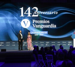 Interpretación de la canción “Con te partiró” a cargo del tenor Marc Sala y la soprano Serena Sáenz