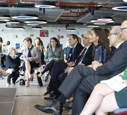 Doña Letizia en el acto central del “Día Mundial de la Investigación en Cáncer”