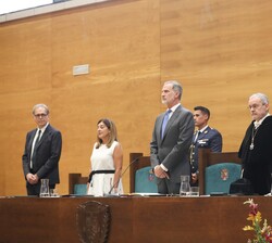 El Rey durante la interpretación de “Veni Creator Spiritus”