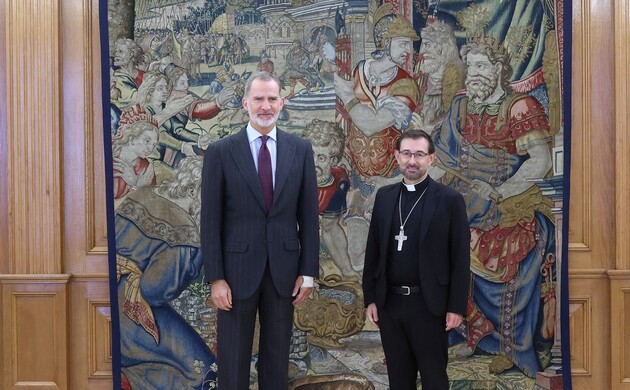 Don Felipe, acompañado del cardenal arzobispo de Madrid, monseñor José Cobo Cano