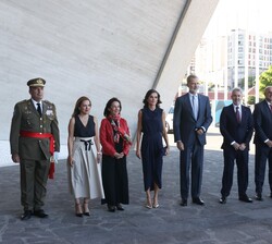 Llegada de Sus Majestades los Reyes al Auditorio de Tenerife-Adán Martín de Santa Cruz de Tenerife