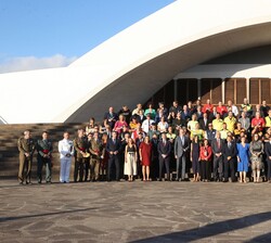Fotografía de grupo con los homenajeados