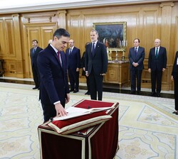 Promesa de Don Pedro Sánchez Pérez-Castejón, como presidente del Gobierno, ante Su Majestad el Rey