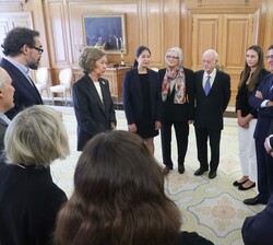 Encuentro de Doña Sofía con los asistentes a a entrega del XL Premio Reina Sofía de Composición Musical a Javier Quislant García