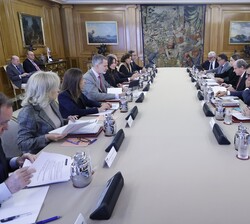 Reunión de la Comisión Delegada de la Fundación Princesa de Girona presidida por los Reyes