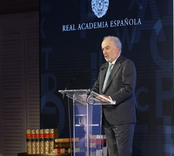 Intervención del el vicepresidente de la Fundación pro-RAE y director de la Real Academia Española, Santiago Muñoz Machado