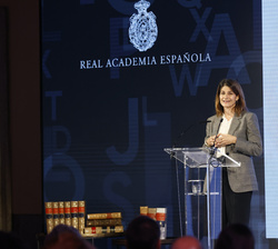 Internevión de la directora de Google España y Portugal que presenta el proyecto “Lengua Española e Inteligencia Artificial” (LEIA) y la p