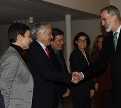 Su Majestad el Rey recibe el saludo del subsecretario de Asuntos Exteriores, Unión Europea y Cooperación, Luis Manuel Cuesta