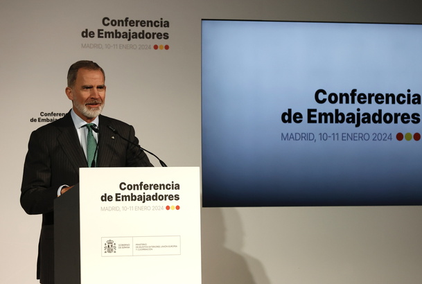 Su Majestad el Rey durante su intervención en la clausura de la Conferencia de Embajadores