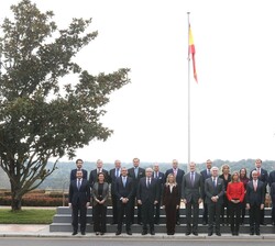 Su majestad el Rey junto a los miembros de la Cámara de Comercio Brasil-España