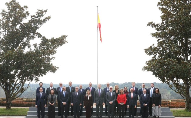 Su majestad el Rey junto a los miembros de la Cámara de Comercio Brasil-España