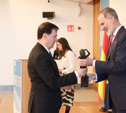 Su Majestad el Rey entrega el Premio Nacional de Sociología y Ciencia Política 2022, a Rafael Pardo Avellaneda