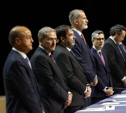 Su Majestad el Rey preside la mesa presidencial del acto de entrega de despachos a la LXXII promoción de la Carrera Judicial