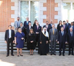 Su Majestad el Rey junto a los integrantes de la ‘World Jurist Association’ asistentes a la audiencia