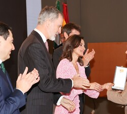 Doña María José San Román, cocinera, recibe la medalla de oro al mérito en las Bellas Artes 2022