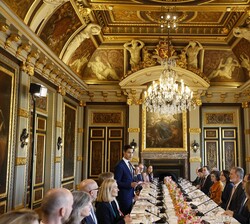 Almuerzo de trabajo con el viceprimer ministro de los Países Bajos, Rob Jetten, en honor de Su Majestad el Rey y con la asistencia de Su Majestad el R