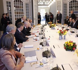Desarrollo del encuentro de Su Majestad el Rey con el presidente del Senado y el presidente de la Cámara de Representantes del Reino de los Países Baj
