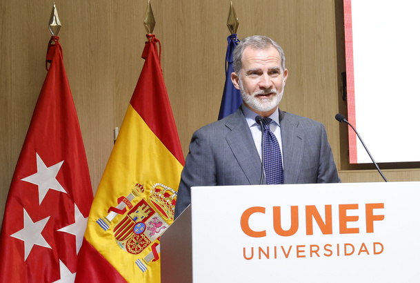 Su Majestad el Rey durante su intervención en el acto institucional conmemorativo del 50º aniversario de CUNEF Universidad