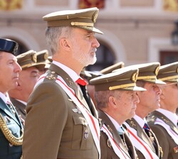 El Rey en formación