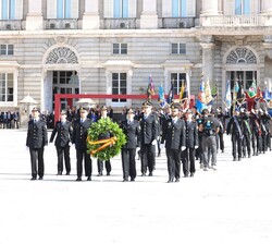 Acto "in memoriam" por los policías fallecidos en acto de servicio