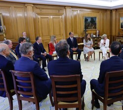 Su Majestad el Rey durante la audiencia con el Consejo de Administración del Patrimonio Nacional